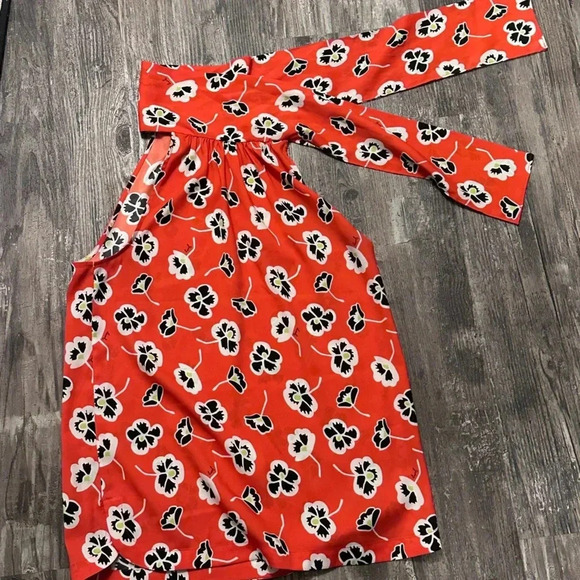 Juicy Couture Red Floral Blouse - Picture 5 of 5